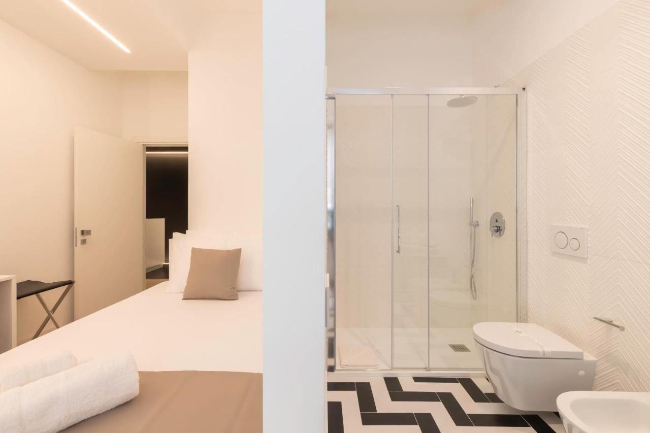 Metropolitan Rooms Cagliari Ngoại thất bức ảnh